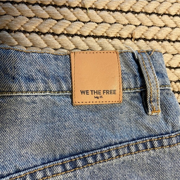 Free People Brea Denim Cut Off Skirt Mile High Blue Size 25 Hippie Jeans Casual - Picture 8 of 11